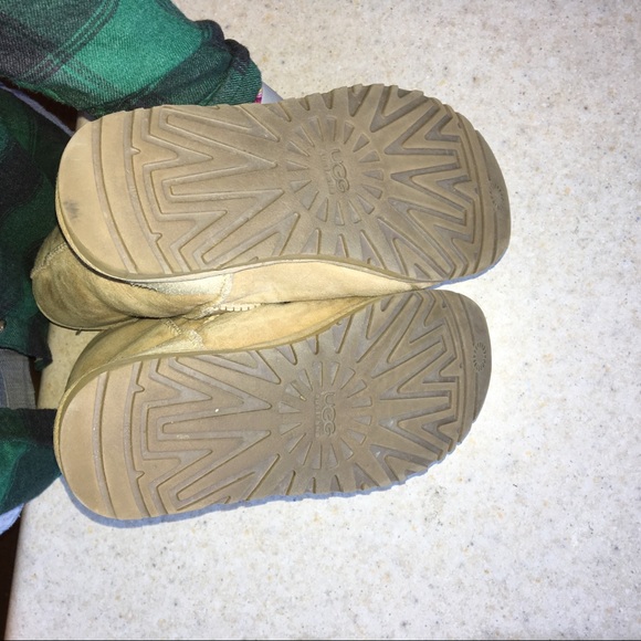 UGG classic boots - Picture 5 of 5